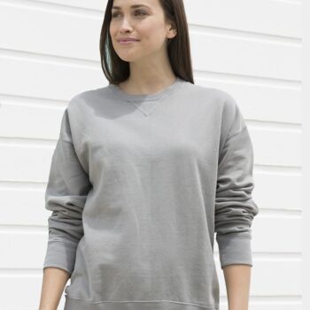 Unisex Garment-Dyed Crewneck Sweatshirt Thumbnail